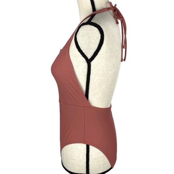 Aerie Macrame Swimsuit One Piece Halter Padded Mauve Womens Sz Med - Picture 2 of 9